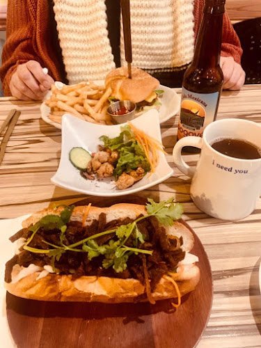 Alice & Friends' Vegan Kitchen-Chicago-Illinois