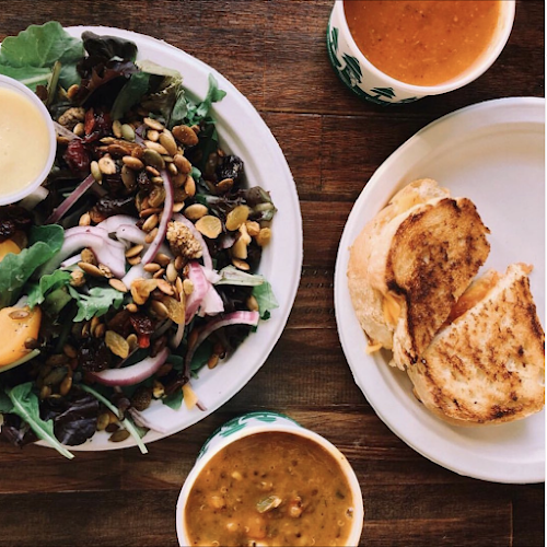 LUHV VEGAN DELI