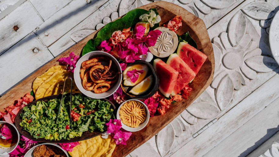 Vegan Eats Map - https://veganeatsmap.com/vegan-mexican-cuisine-best-spots-in-new-mexico/