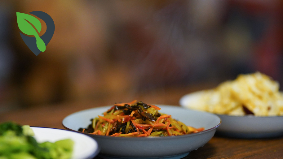 Vegan Eats Map - https://veganeatsmap.com/vegan-options-in-iowa-best-cafes-bakeries-eat/