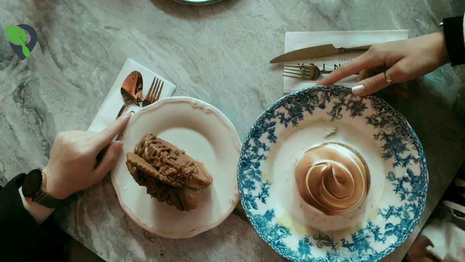 Vegan Eats Map - https://veganeatsmap.com/discover-the-best-vegan-desserts-near-me-in-2026/